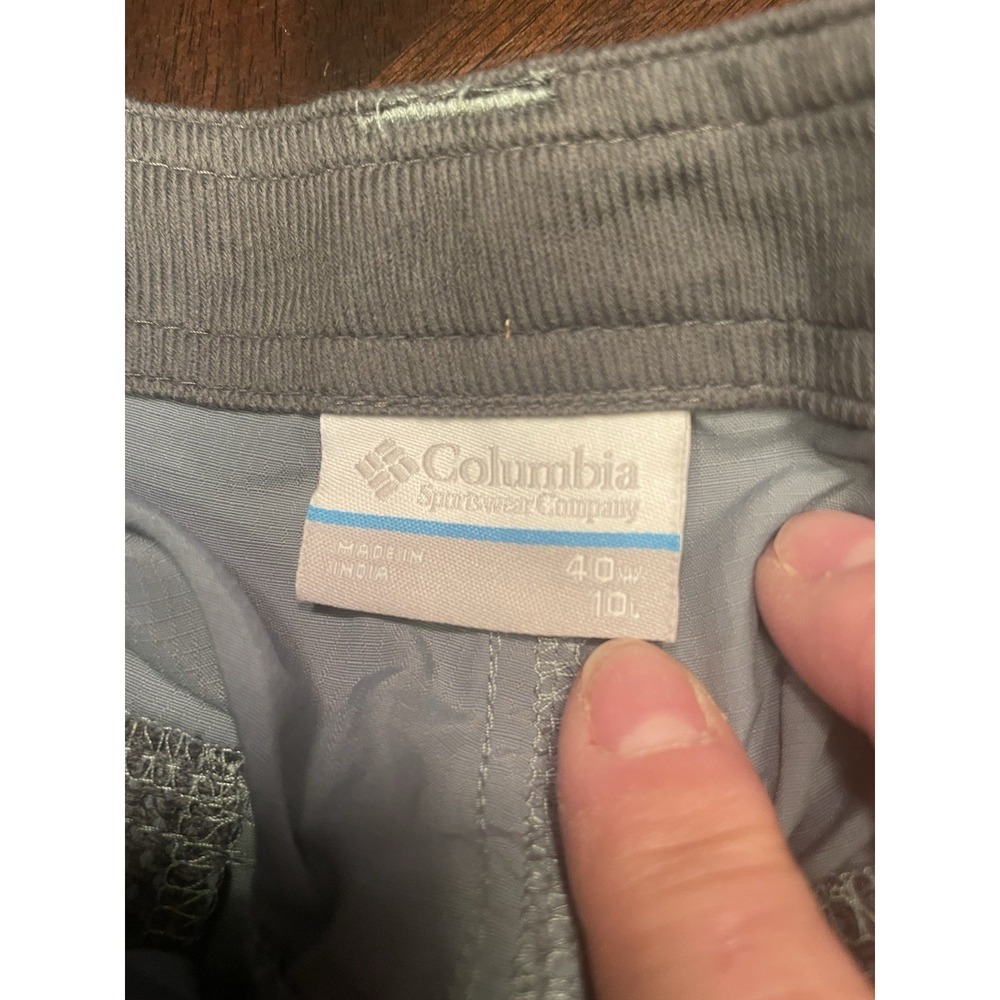 Mens Columbia Shorts 40 Waist 10 In Inseam Green Belt - Picture 2 of 3